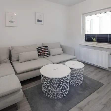 Apartment Annika In Schillig-horumersiel Mit 8 Modernen *